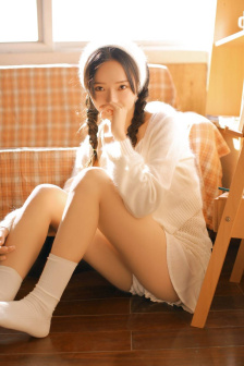 厨房玩朋友娇妻HD